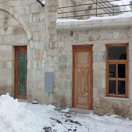 Junior Ottoman Cave Bed and Breakfast Ürgüp Exteriör bild