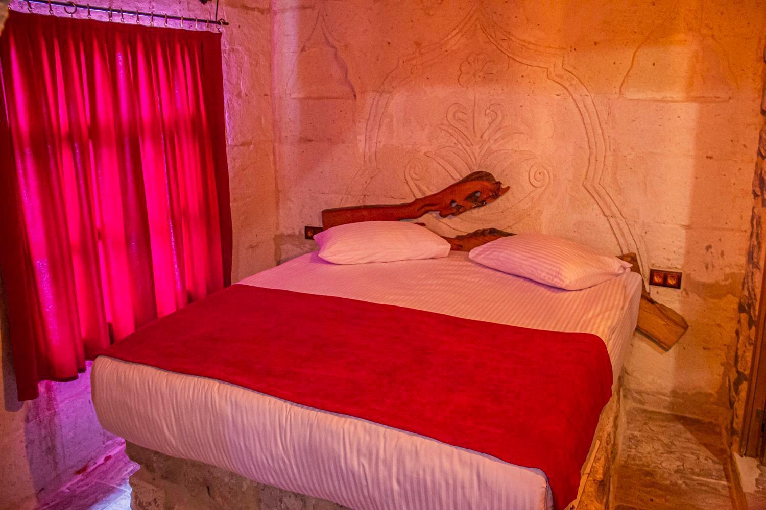 Junior Ottoman Cave Bed and Breakfast Ürgüp Exteriör bild