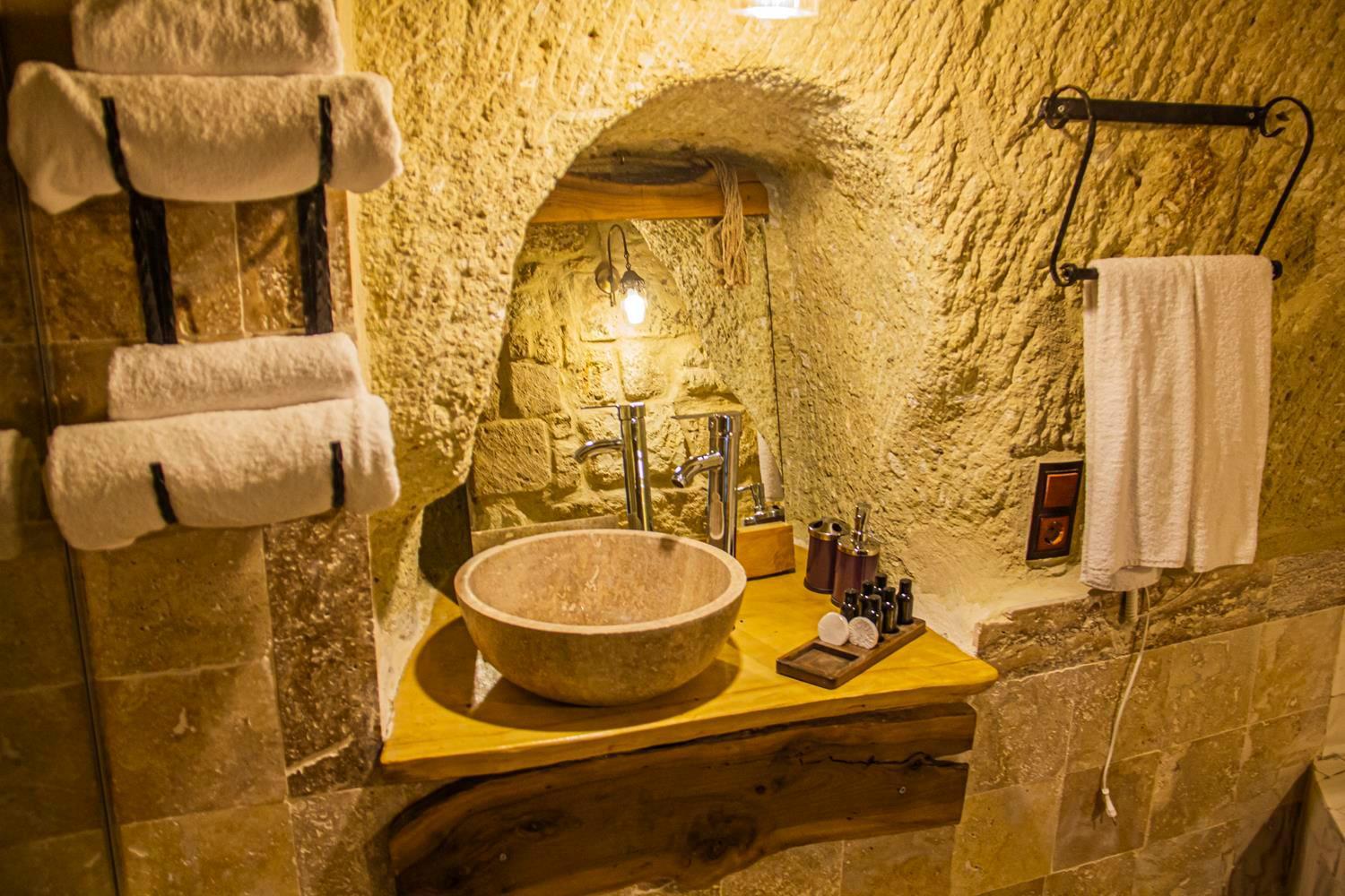 Junior Ottoman Cave Bed and Breakfast Ürgüp Exteriör bild