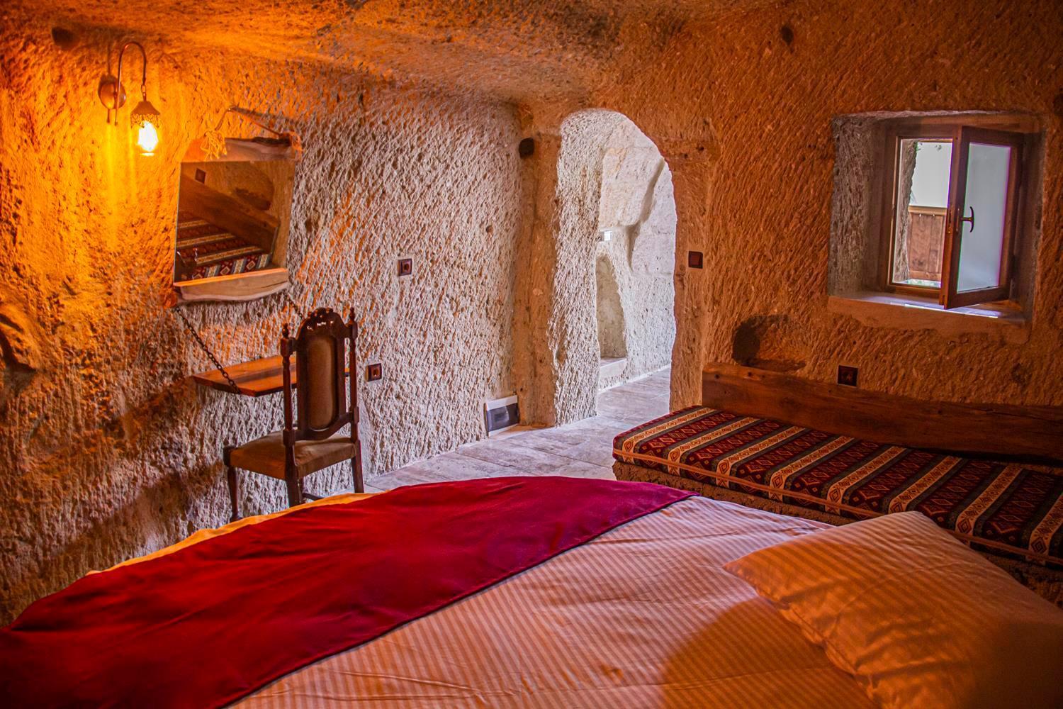 Junior Ottoman Cave Bed and Breakfast Ürgüp Exteriör bild