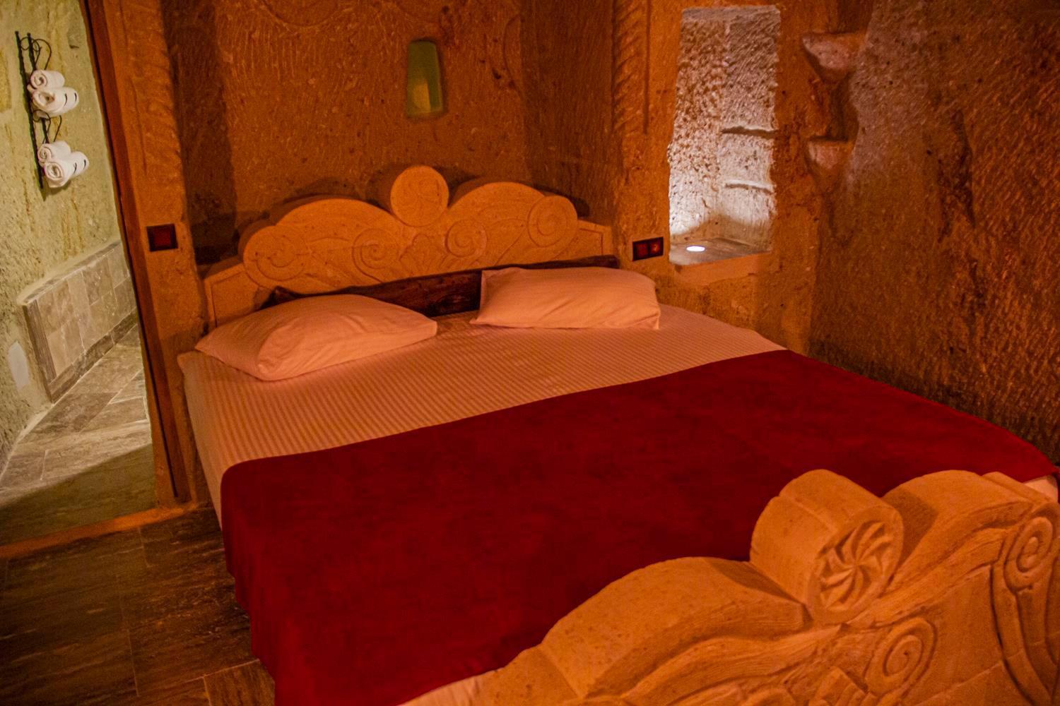 Junior Ottoman Cave Bed and Breakfast Ürgüp Exteriör bild
