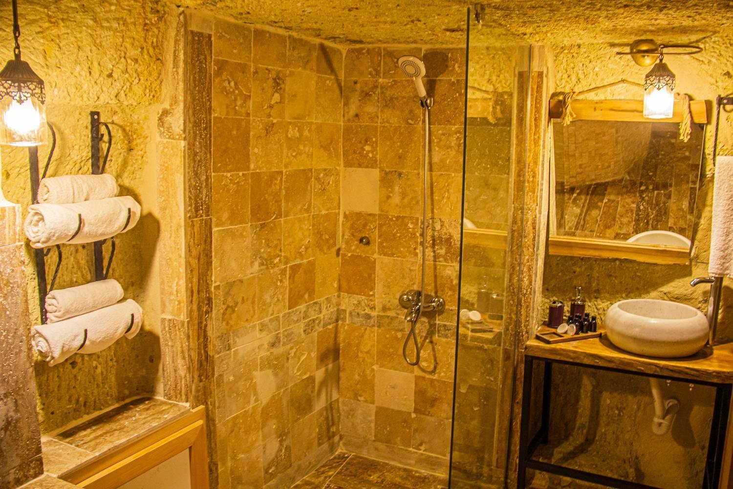 Junior Ottoman Cave Bed and Breakfast Ürgüp Exteriör bild