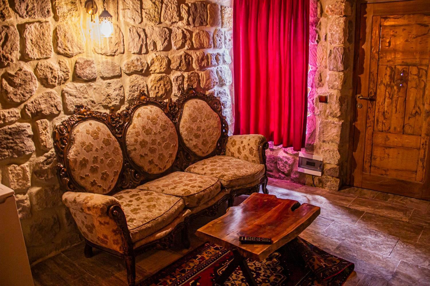 Junior Ottoman Cave Bed and Breakfast Ürgüp Exteriör bild